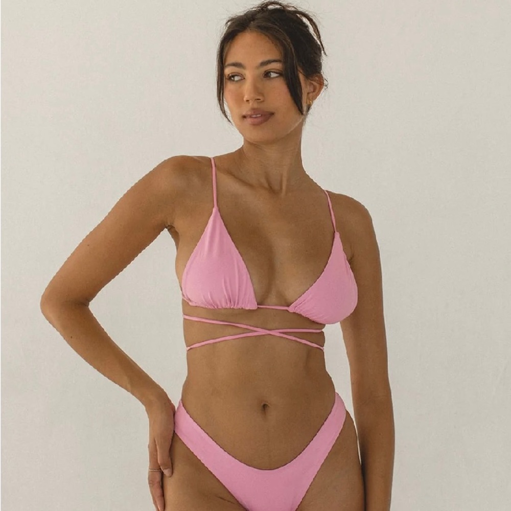 Tan + Lines Indio Bikini Top